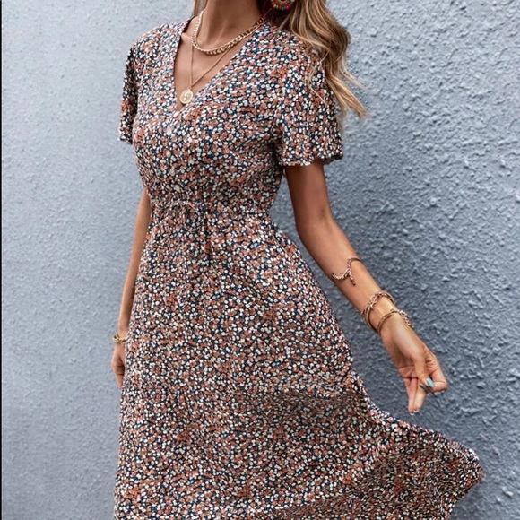 Boho floral print maxi dress - Picture 7 of 9